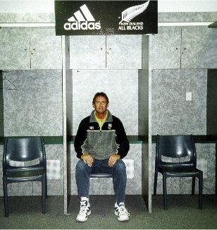 kittopos.jpg (32312 bytes)