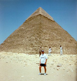 pnepyrmd.jpg (30365 bytes)